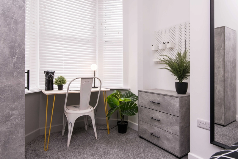 Double Room Available | Bills Inc. | #BeOriginal - Thumbnail 21